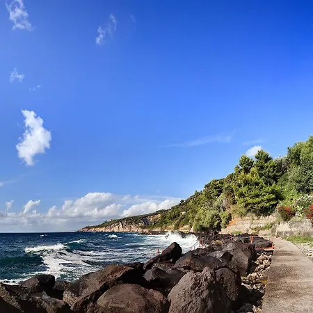 Apartment Gocce Villas - Vera Ed Il Vervece On The Sea